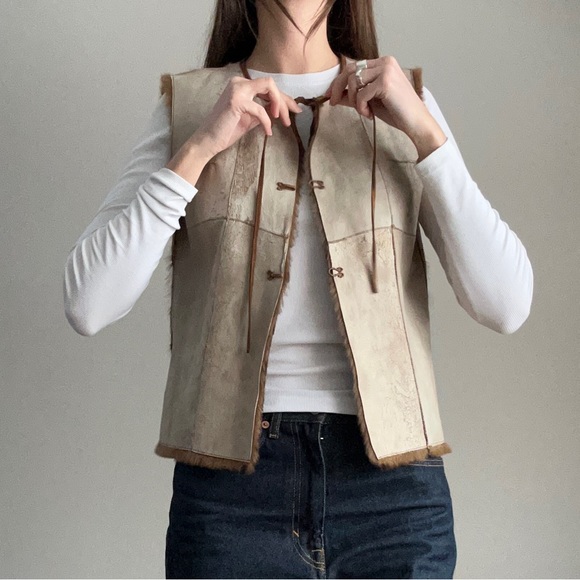 Vintage Fur & Leather Vest - From Copenhagen - Picture 1 of 5